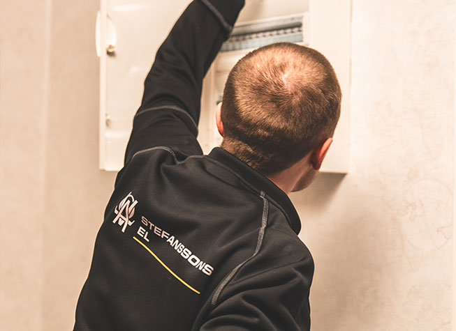 Elektriker av Stefanssons El AB – projekt 2